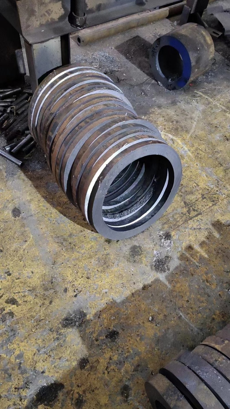 漠河漠河漠河30CrMo无缝钢管切割